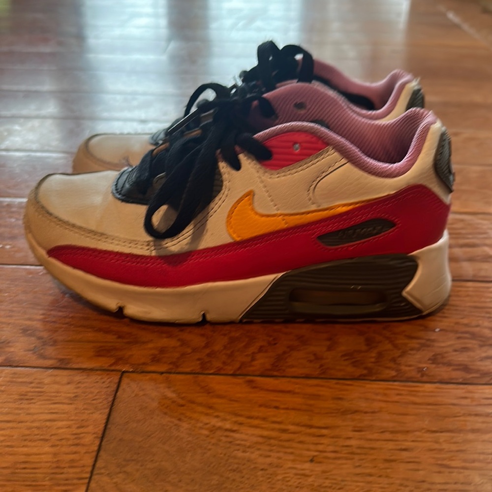 Girls Nike Air Max size 1Y black, pink, purple, orange